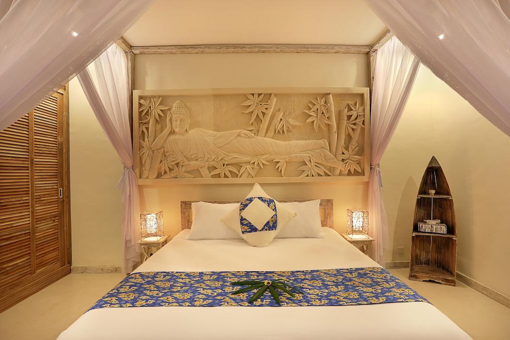 Villa Bukit Nusa Lembongan Екстер'єр фото
