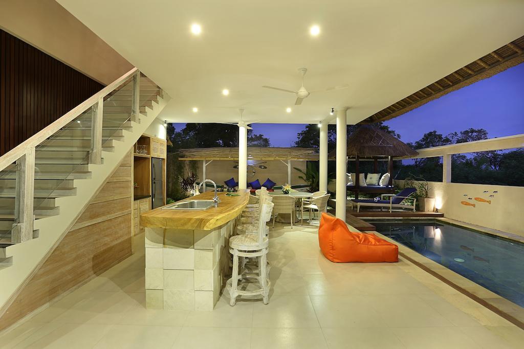 Villa Bukit Nusa Lembongan Екстер'єр фото