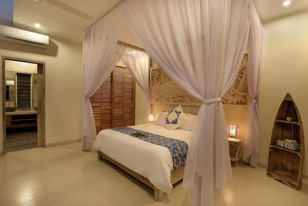 Villa Bukit Nusa Lembongan Екстер'єр фото