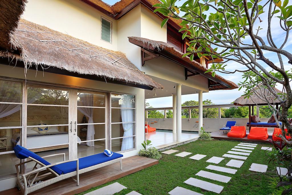 Villa Bukit Nusa Lembongan Екстер'єр фото