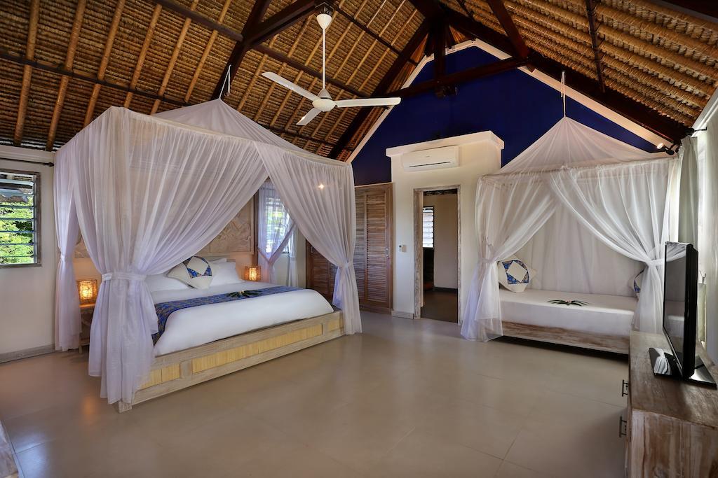 Villa Bukit Nusa Lembongan Номер фото