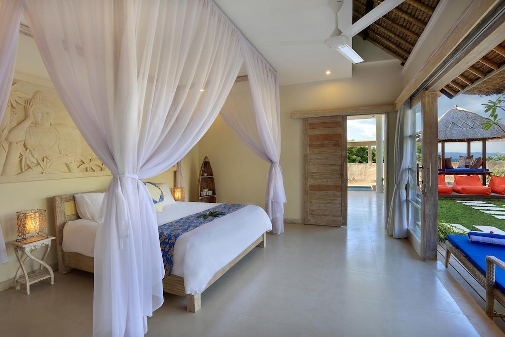 Villa Bukit Nusa Lembongan Номер фото