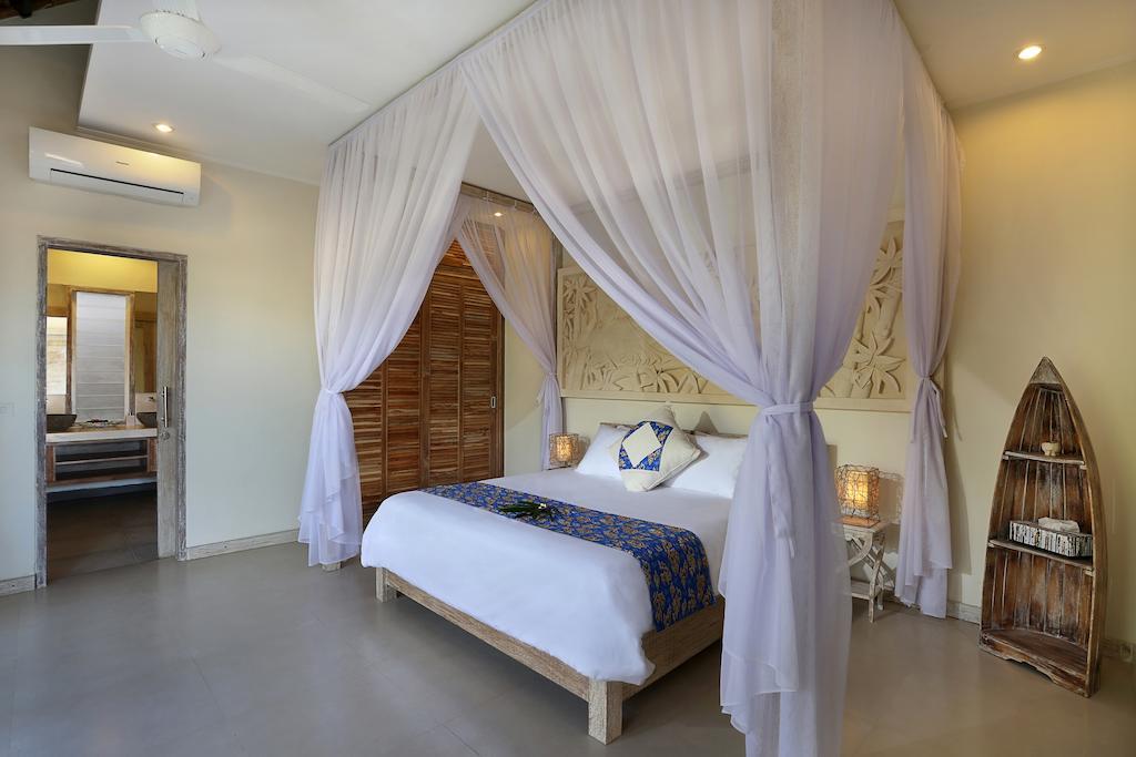 Villa Bukit Nusa Lembongan Екстер'єр фото