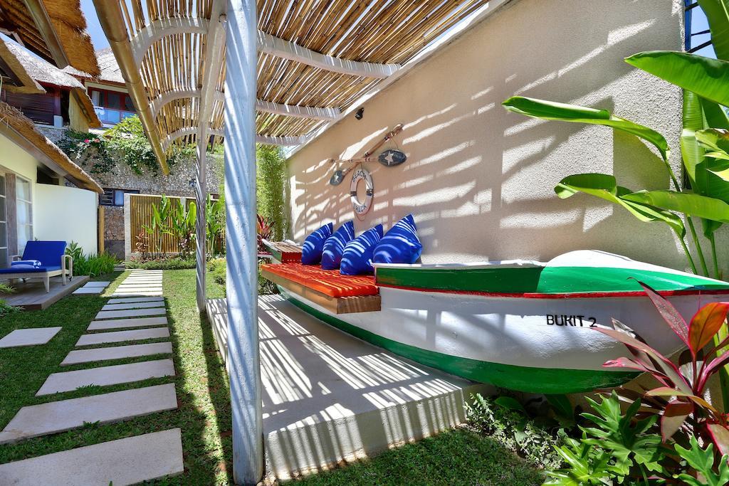 Villa Bukit Nusa Lembongan Екстер'єр фото