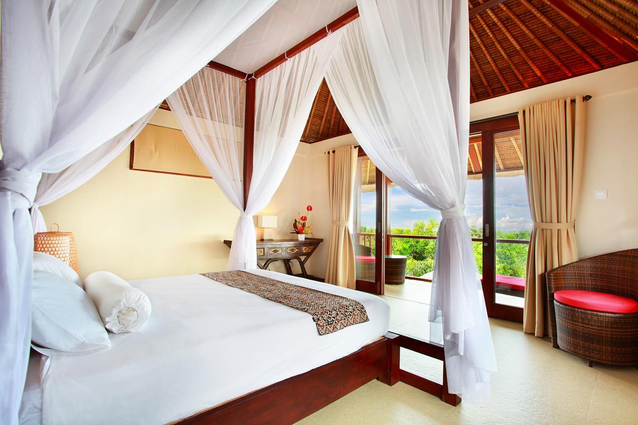 Villa Bukit Nusa Lembongan Номер фото