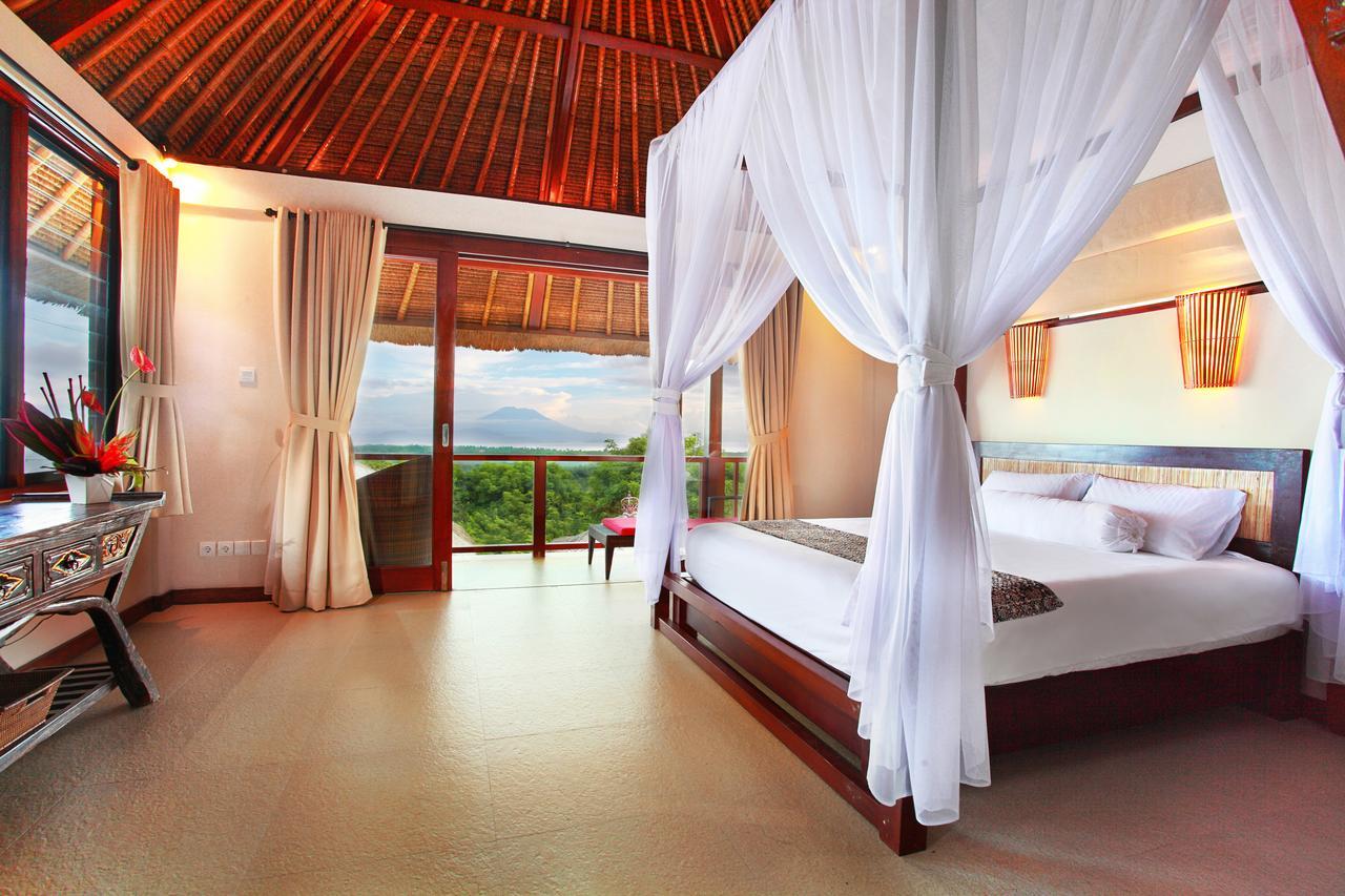 Villa Bukit Nusa Lembongan Номер фото